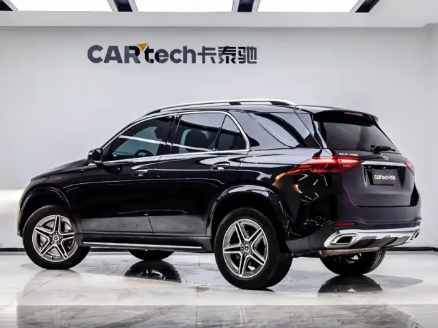 Mercedes-Benz GLE-Class — Фото автомобиля 4