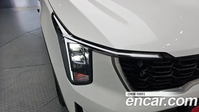 Kia Sorento Новый Sorento 4 поколение Дизель 2.2 2WD — Фото автомобиля 17