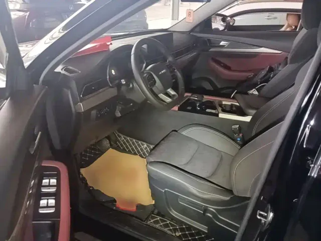 Jetour X70 — Фото автомобиля 15