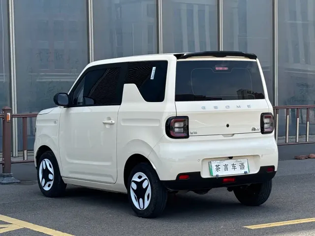 Geely Panda — Фото автомобиля 6