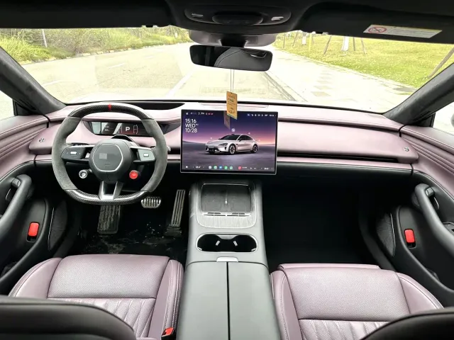 Xiaomi SU7 — Фото автомобиля 6