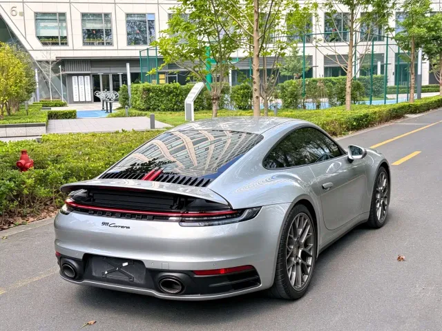 Porsche 911 — Фото автомобиля 8