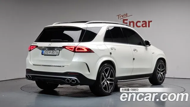 Mercedes-Benz GLE-Class — Фото автомобиля 2