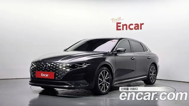 Фотография автомобиля — Hyundai Grandeur New