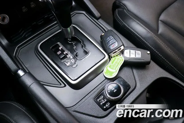 KG_Mobility_Ssangyong Rexton Новый Rexton Sport Дизель 2.2 4WD — Фото автомобиля 13