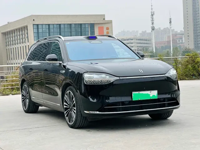 Aito M9 — Фото автомобиля 3