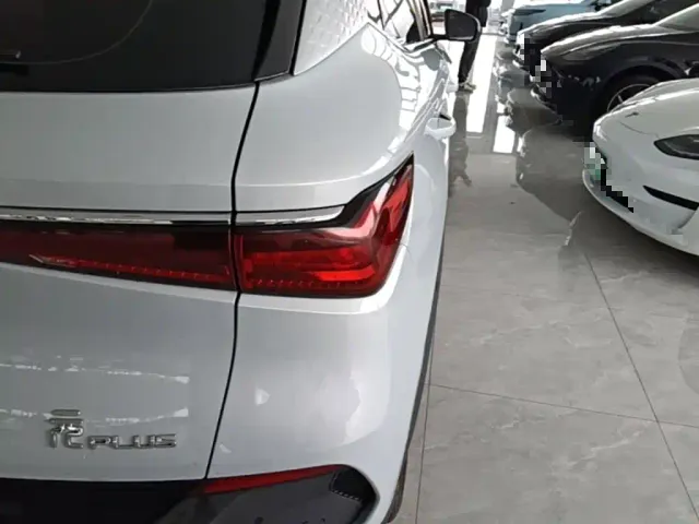 BYD Yuan PLUS — Фото автомобиля 7