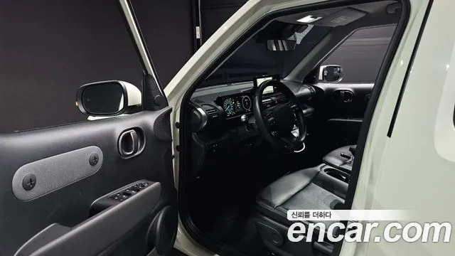 Hyundai Casper Electric — Фото автомобиля 15