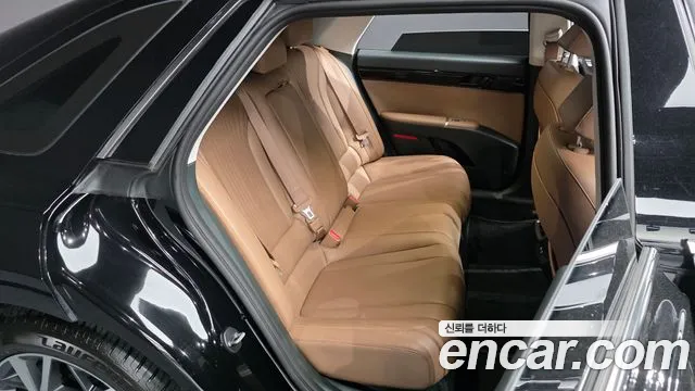 Hyundai Grandeur GN7 — Фото автомобиля 17