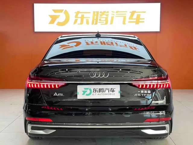 Audi A6L — Фото автомобиля 6