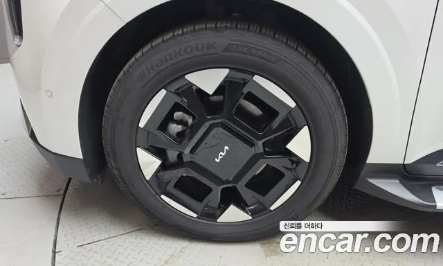 Kia Carnival 4th Gen — Фото автомобиля 5
