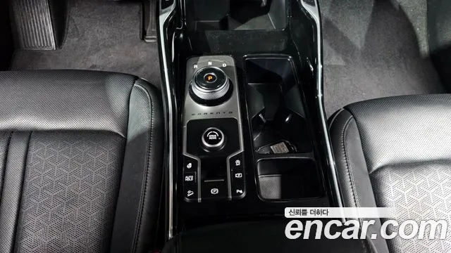 Kia Sorento Sorento 4-е поколение Дизель 2.2 2WD — Фото автомобиля 9