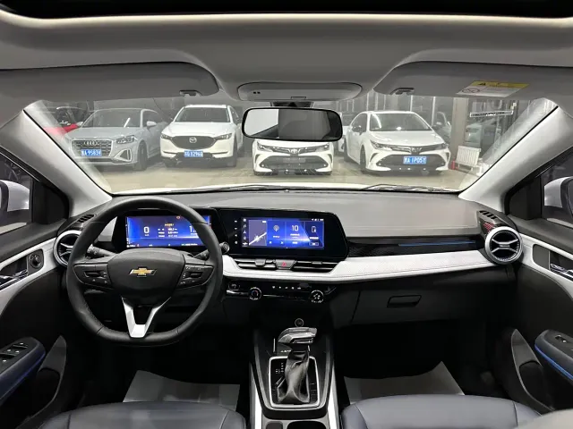 Chevrolet Monza — Фото автомобиля 12
