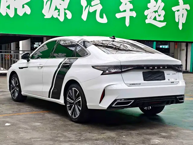 Chery Arrizo 8 — Фото автомобиля 13