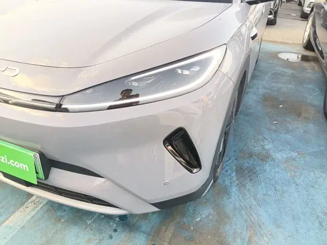 BYD Sealion 05 EV — Фото автомобиля 23