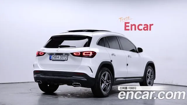 Mercedes-Benz GLA-Class — Фото автомобиля 2