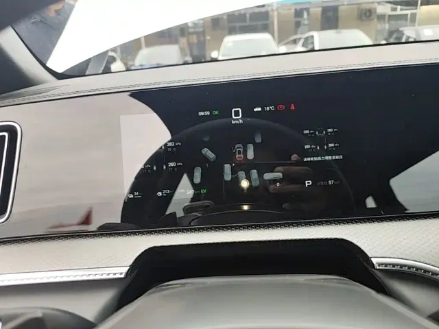 BYD Song Pro — Фото автомобиля 11