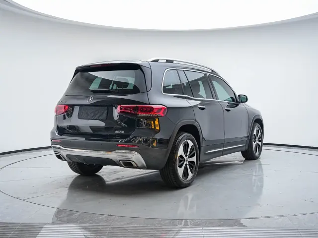 Mercedes-Benz GLB-Class — Фото автомобиля 8