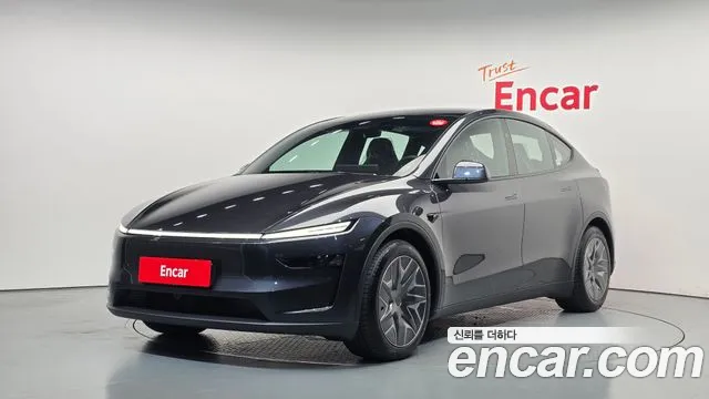 Фотография автомобиля — Tesla Model Y