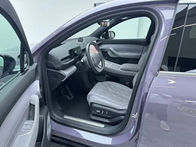 Nio EC6 — Фото автомобиля 15