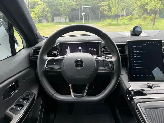 Nio EC6 — Фото автомобиля 8