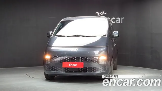 Hyundai Staria — Фото автомобиля 3