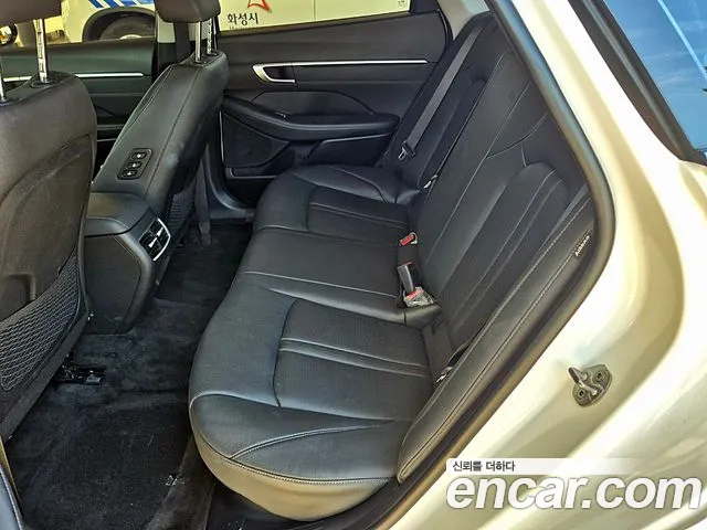 Hyundai Sonata — Фото автомобиля 17