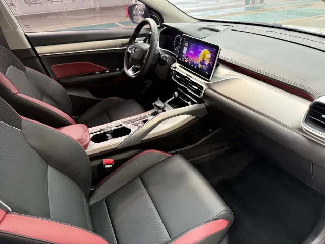 Geely Binyue — Фото автомобиля 10