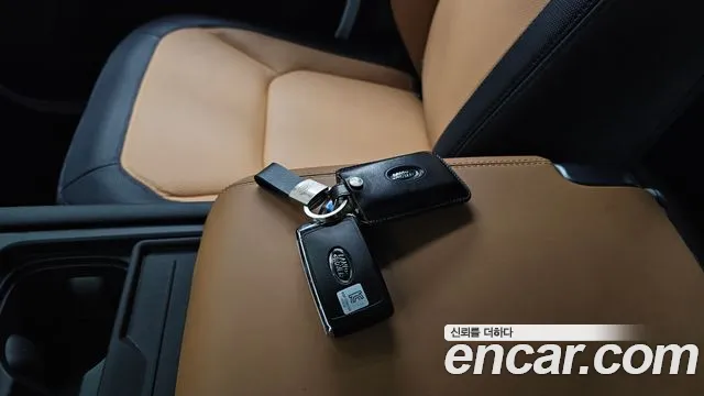 Land Rover Defender — Фото автомобиля 22