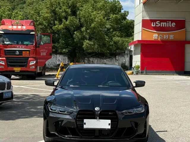 BMW M4 — Фото автомобиля 2