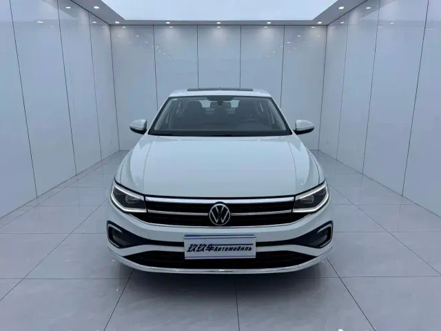 Volkswagen Bora — Фото автомобиля 2