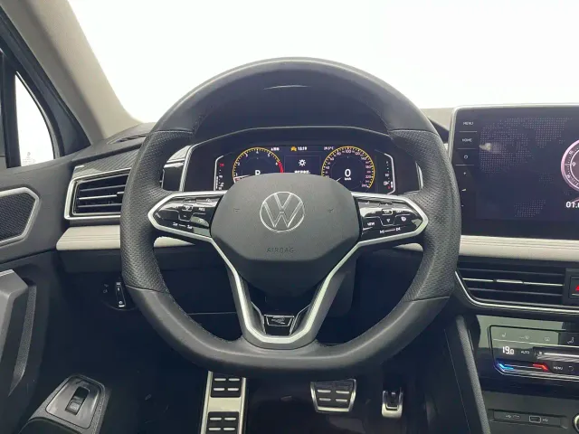 Volkswagen Tiguan L — Фото автомобиля 15