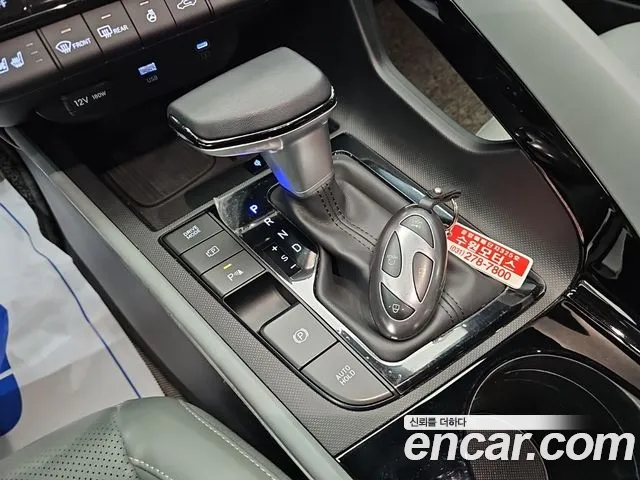 Hyundai Avante CN7 — Фото автомобиля 11