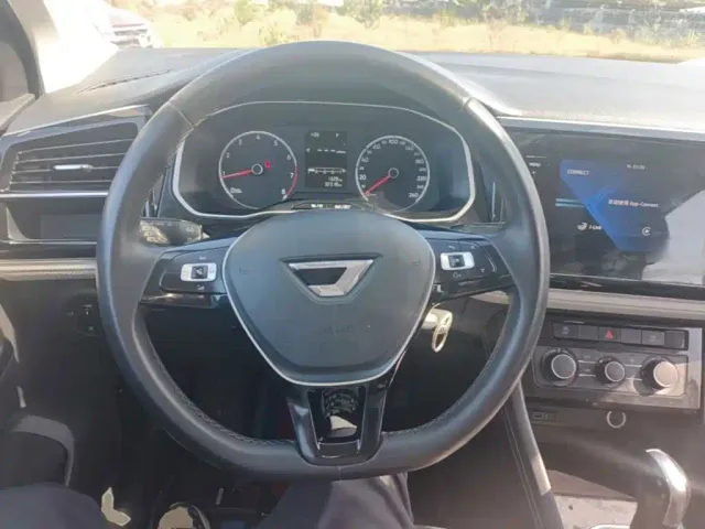 Jetta VS5 — Фото автомобиля 10