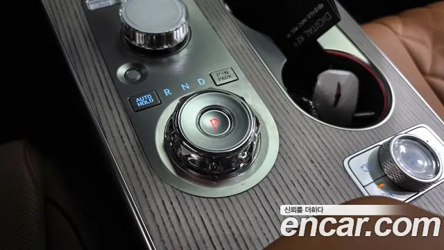 Genesis GV80 — Фото автомобиля 12