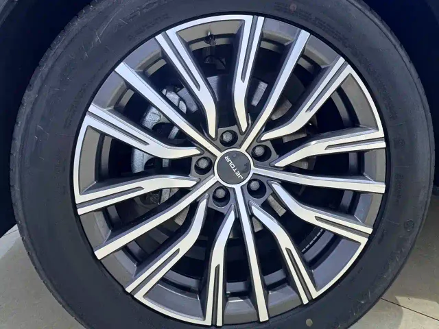 Jetour X70 Plus — Фото автомобиля 24