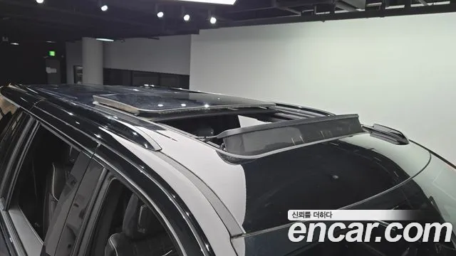 Cadillac Escalade 5th Gen — Фото автомобиля 19