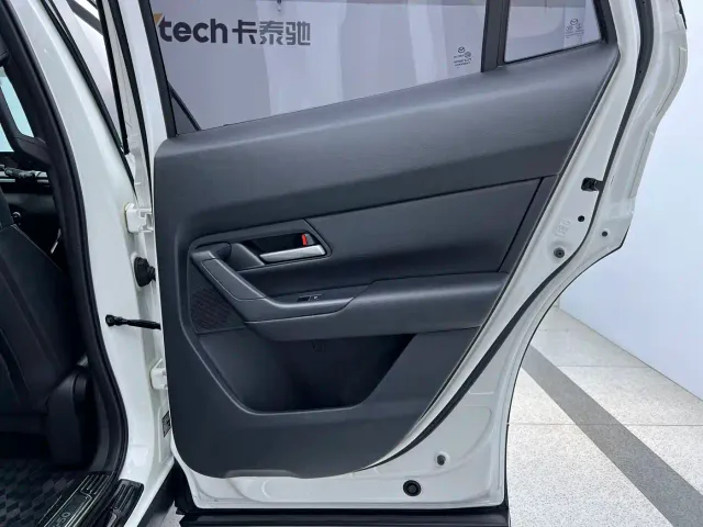 Mazda CX-50 Xingye — Фото автомобиля 24