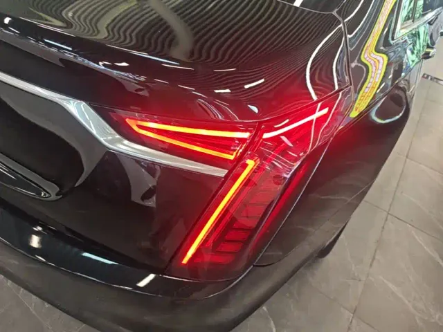 Cadillac CT6 — Фото автомобиля 7