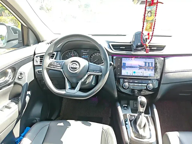 Nissan Qashqai — Фото автомобиля 10
