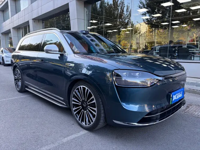 Aito M9 — Фото автомобиля 3