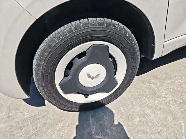 Wuling Hongguang Mini EV — Фото автомобиля 24