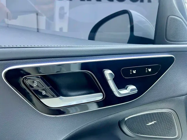 Mercedes-Benz C-Class — Фото автомобиля 28