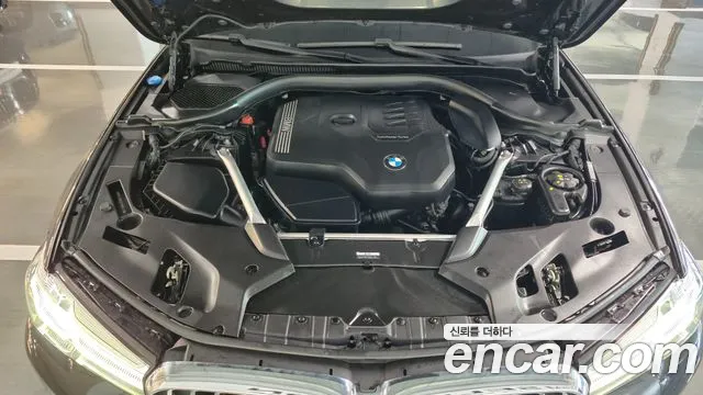 BMW 5 Series G30 — Фото автомобиля 6