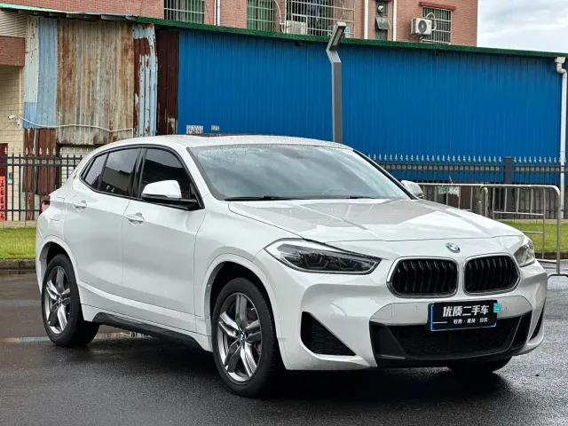 BMW X2 — Фото автомобиля 3
