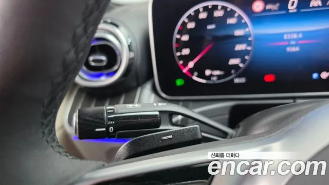 Mercedes-Benz C-Class — Фото автомобиля 20