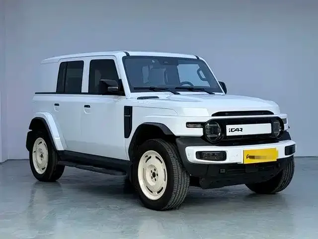 iCAR V23 — Фото автомобиля 3