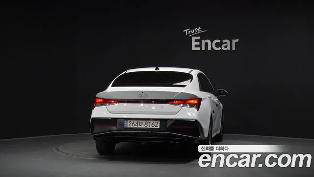 Hyundai Avante CN7 — Фото автомобиля 3