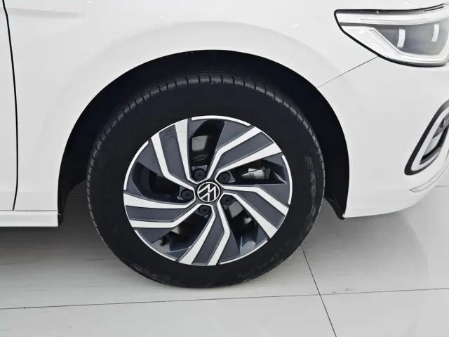 Volkswagen Bora — Фото автомобиля 27