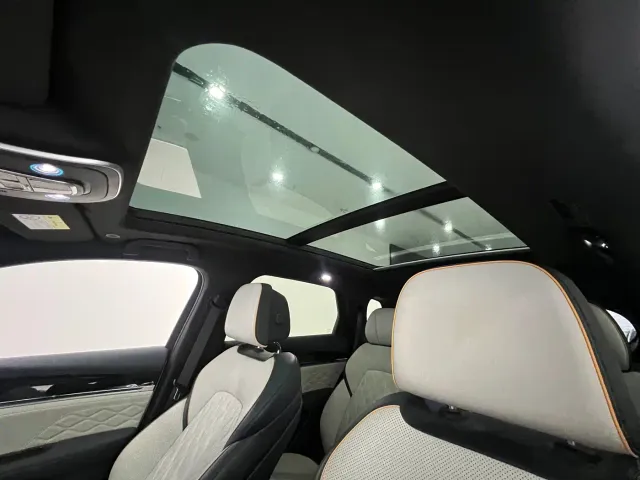 BYD Tang — Фото автомобиля 24